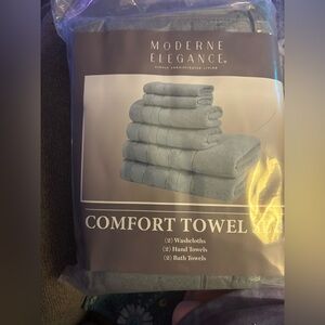 gray Comfort Towel Set
